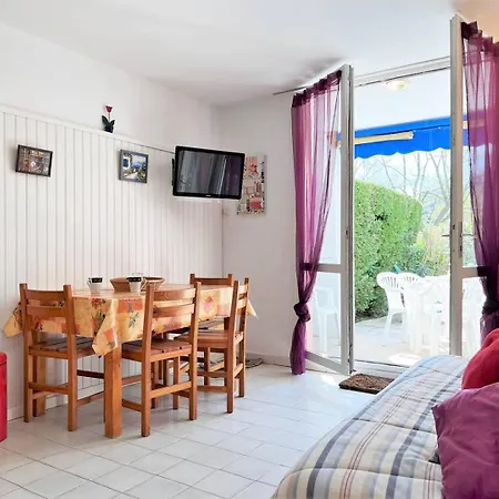 Ce030-e109 T2 6 Couchages Cavaliere Appartement