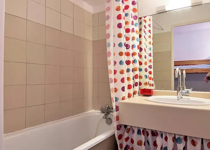 Ce030-e109 T2 6 Couchages Cavaliere Le Lavandou