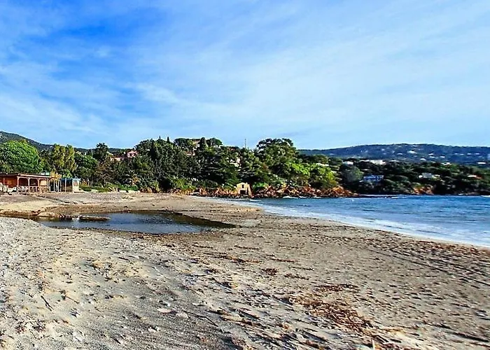 Ce030-e109 T2 6 Couchages Cavaliere * Le Lavandou